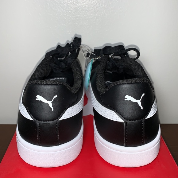 PUMA Men’s Smash V2 SoftFoam+ Leather Sneakers - Picture 6 of 10